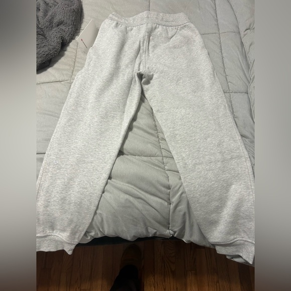 Lululemon Scuba High-Rise Jogger *Full Length - Picture 7 of 10